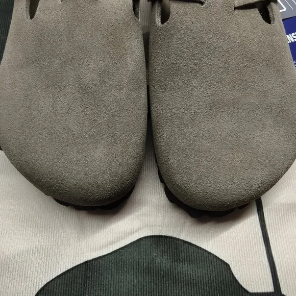 Birkenstock Boston narrow | Cork footbed and suede upper | New with tags - Picture 4 of 5